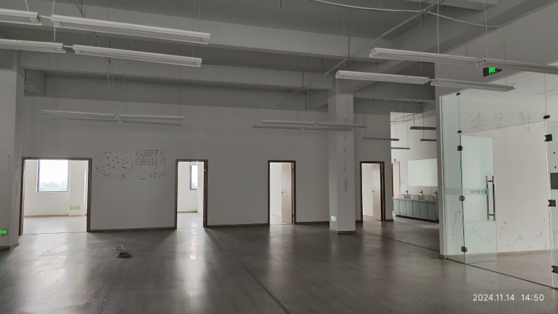 成都天府新區(qū)聯(lián)東U谷整層廠房出租