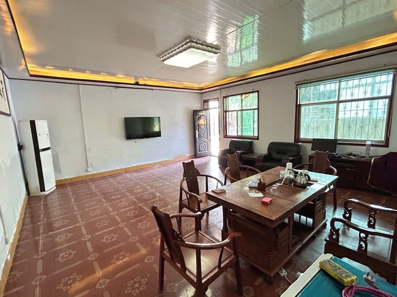 全新擴建-鋼結構廠房-單車間850㎡-整體使用面積1600㎡