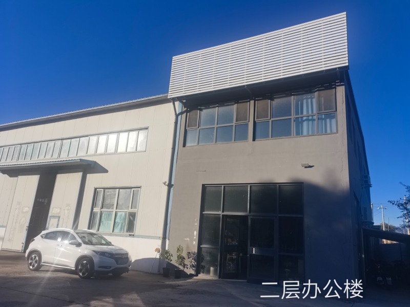 出售出租雙大院雙廠庫房懷來沙城有手續有天車可注冊可環評